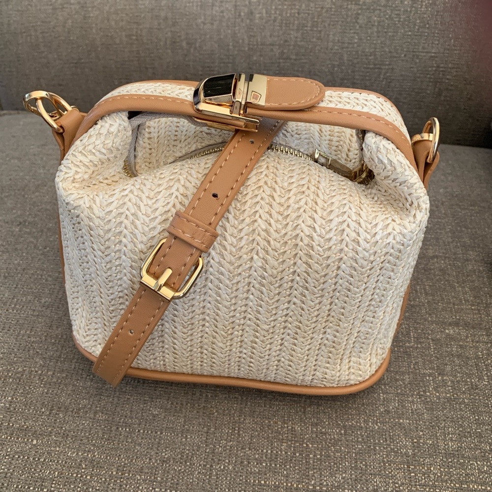 Bohemian cross body straw handbag Elegant Summer 8” wide